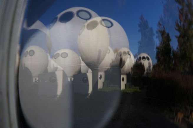 18-10-2012 spiegels zijn overal