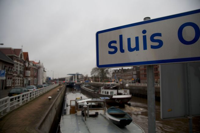 2013-12-19 sluis0:3